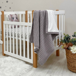 Paturica bebe Deluxe din bumbac si tesatura minky gri